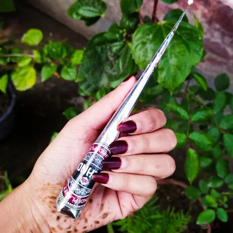 স্পেশাল নখের মেহেদী (১৫-১৮) গ্রাম।